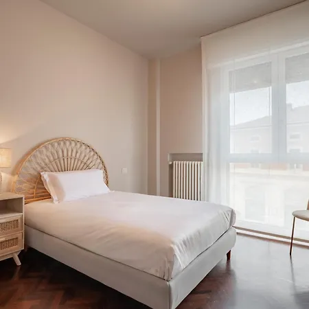 Porta Nuova Apartamento *