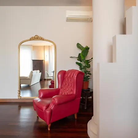 Porta Nuova Apartment